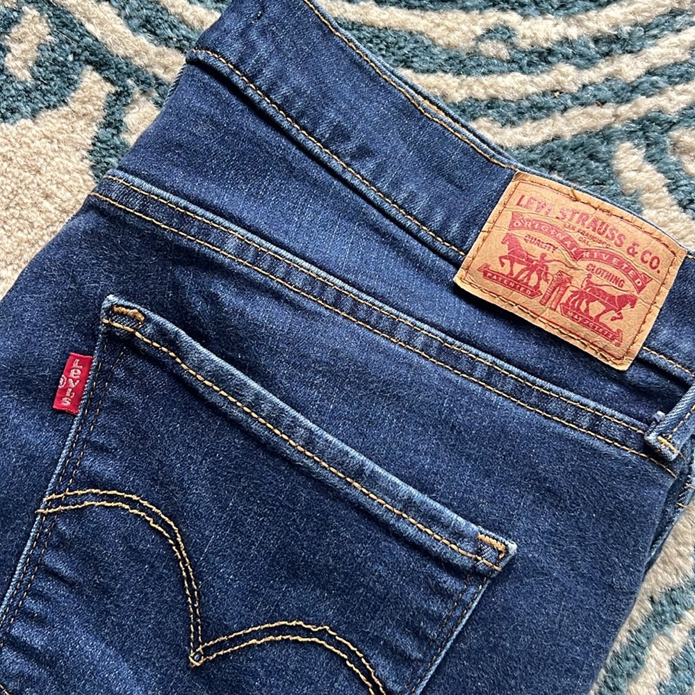 Levi’s High Rise Super Skinny Jeans - Picture 2 of 7